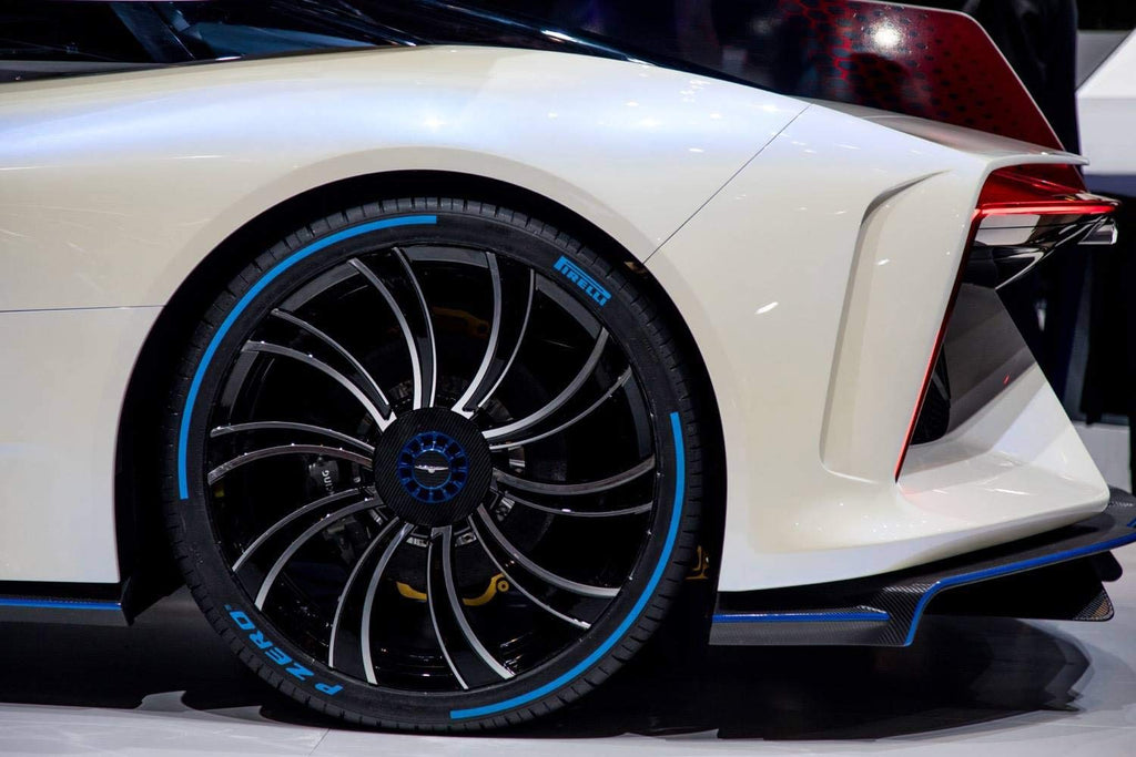 Pirelli P Zero 255/45R19 100W Passenger Tire