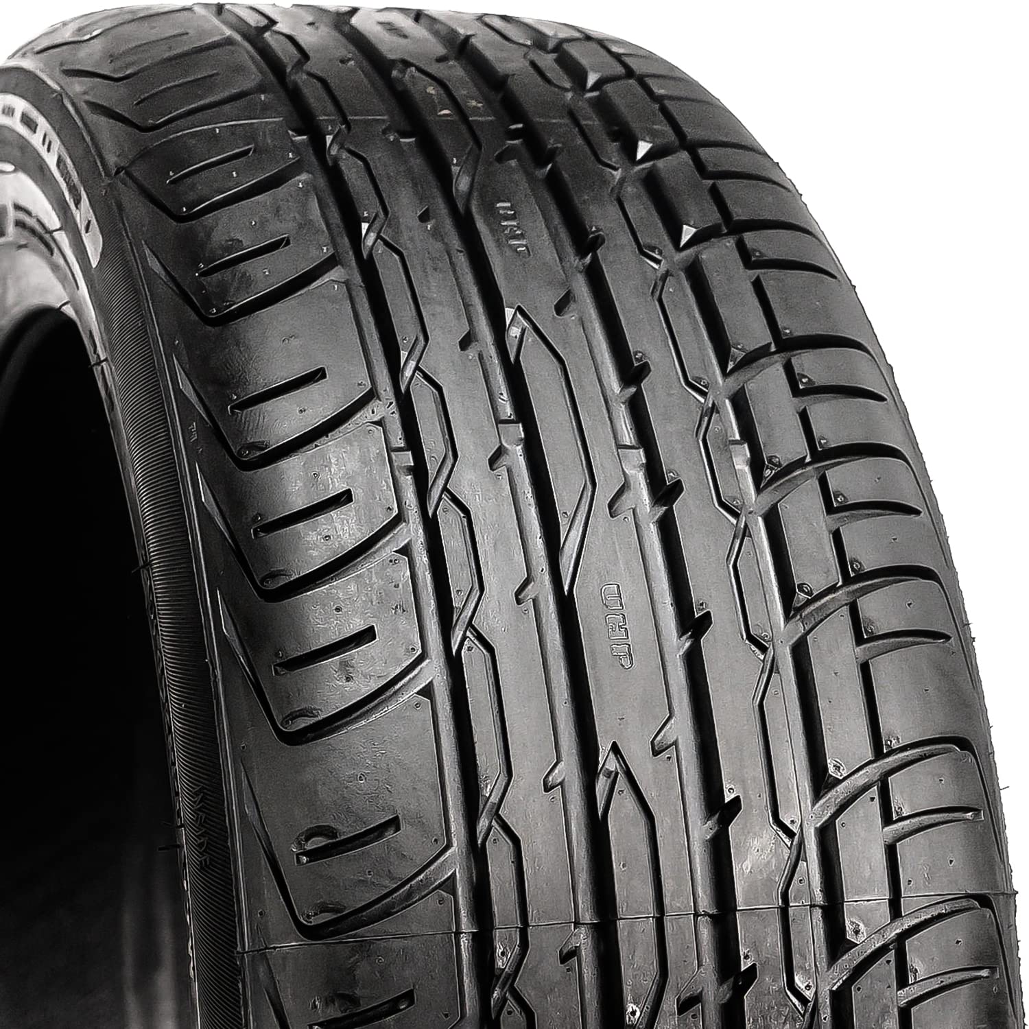 Zenna Argus UHP Performance Radial Tire - 255/45R19 103W